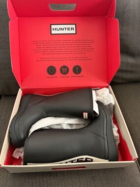 Hunter Matte Black Short Rain Boots